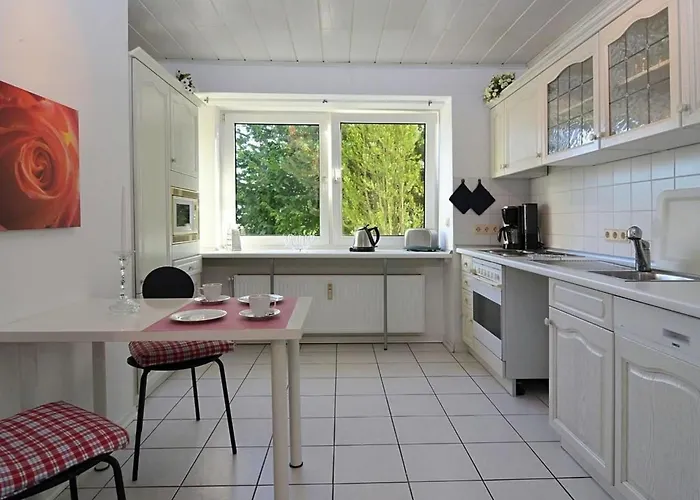 Relax In Homberg Ot By Interhome Apartamento Welferode